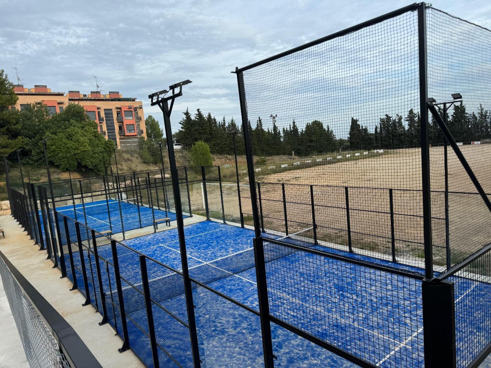דירות Almoster Chez Adela מראה חיצוני תמונה
